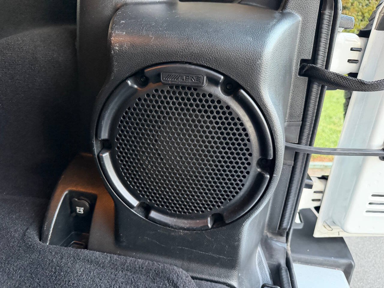 Used 2014 Jeep Wrangler Unlimited Sahara w/ Connectivity Group AWD/4WD image 19