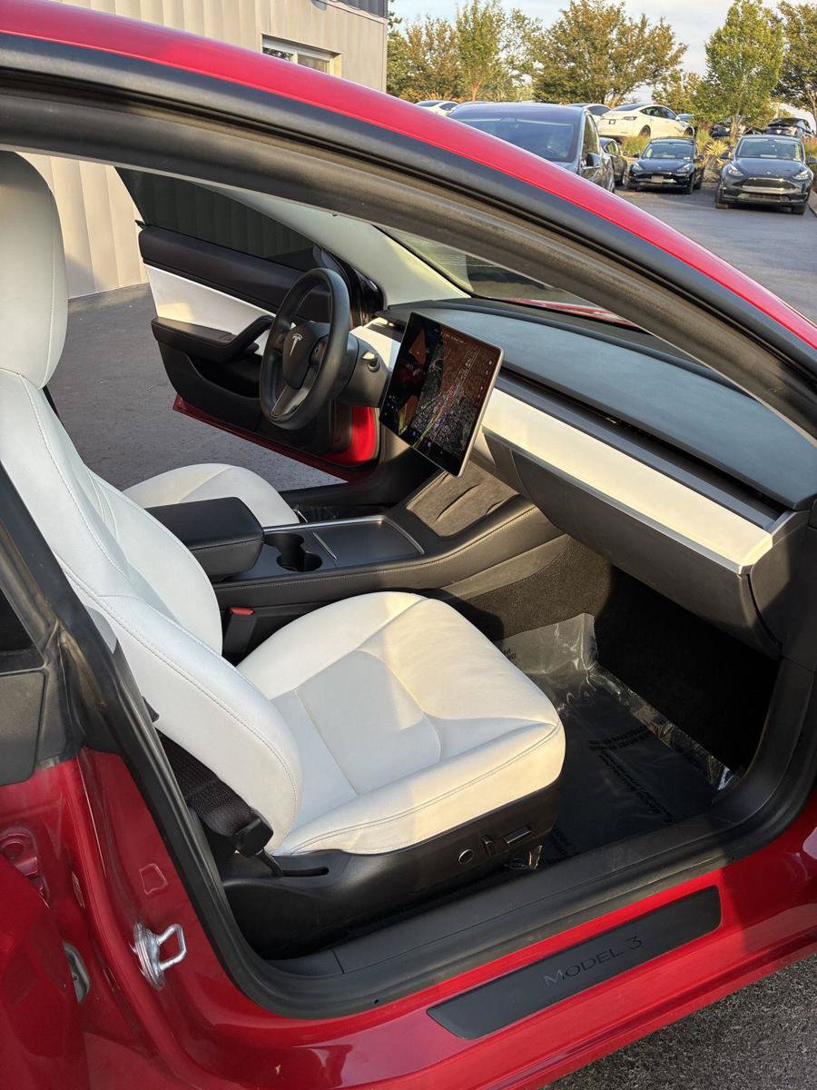 Used 2021 Tesla Model 3 Long Range AWD/4WD image 11