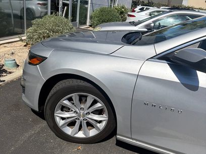 Used 2021 Chevrolet Malibu LT