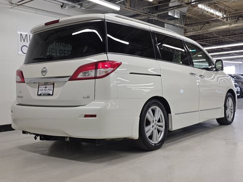 Used 2013 Nissan Quest LE w/ Protection Pkg FWD image 8