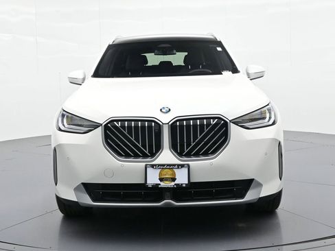 Used 2026 BMW X3 xDrive30i AWD/4WD image 3