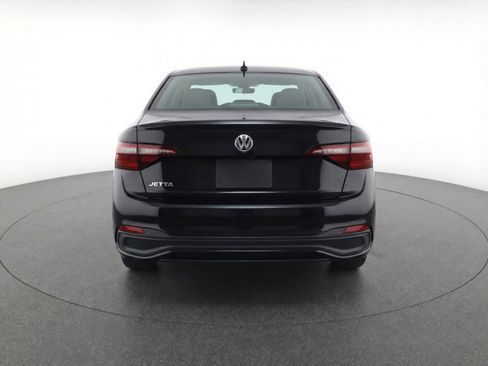 Used 2024 Volkswagen Jetta S image 7