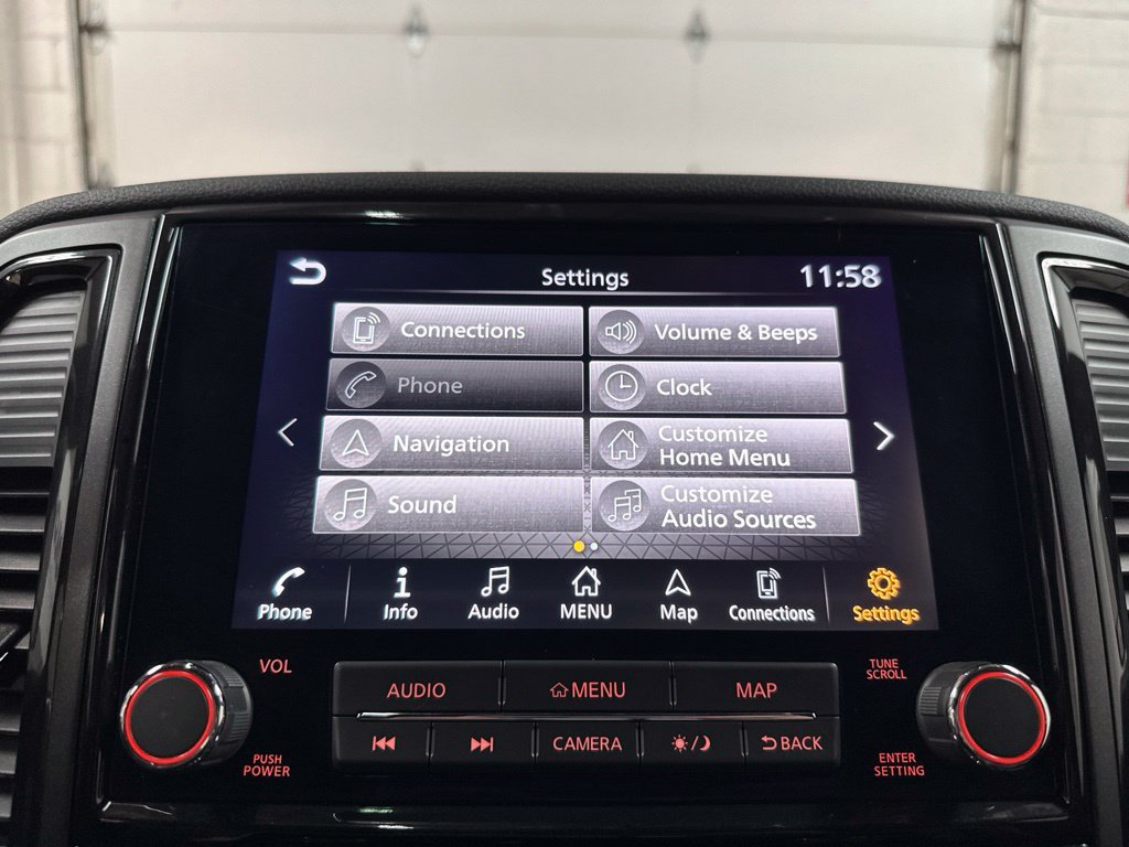 Used 2024 Nissan Titan PRO-4X w/ Pro-4x Convenience Package AWD/4WD image 34