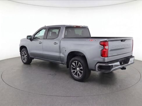 Used 2023 Chevrolet Silverado 1500 LT AWD/4WD image 3