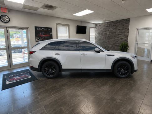 Used 2024 MAZDA CX-90 3.3 Turbo w/ Preferred Plus AWD/4WD image 4