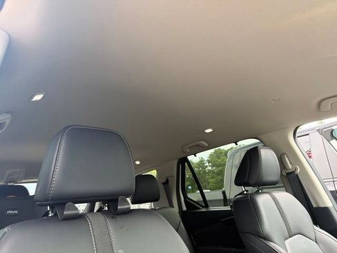 Used 2023 Honda Pilot EX-L image 19