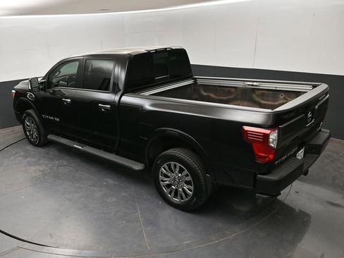Used 2017 Nissan Titan Platinum Reserve AWD/4WD image 22