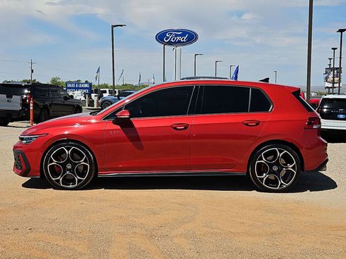 Used 2025 Volkswagen GTI Autobahn FWD image 9