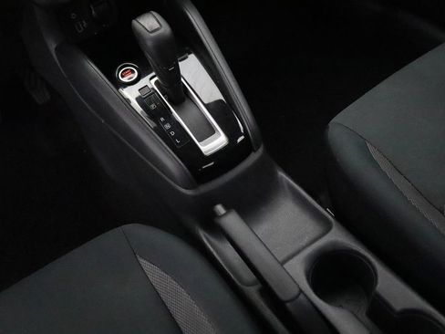 Used 2020 Nissan Versa S FWD image 28