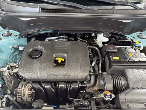 Used 2024 Kia Seltos EX FWD image 32