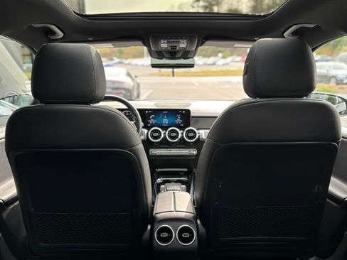 Certified 2021 Mercedes-Benz GLB 250 4MATIC image 72