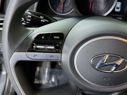 Certified 2023 Hyundai Elantra SEL FWD image 20