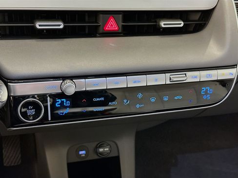 Used 2023 Hyundai Ioniq 5 SEL image 24