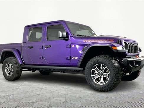 New 2026 Jeep Gladiator Mojave image 3