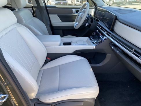 Used 2024 Hyundai Santa Fe SEL AWD/4WD image 24