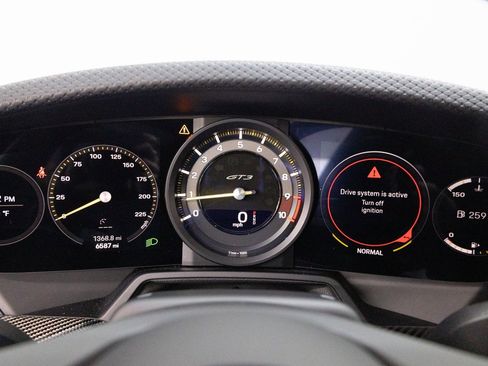 Used 2022 Porsche 911 GT3 image 21