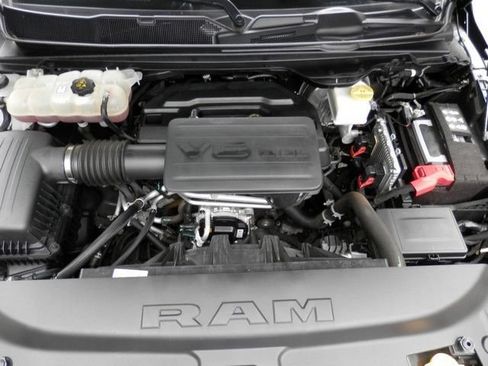 Used 2022 RAM 1500 Big Horn AWD/4WD image 37