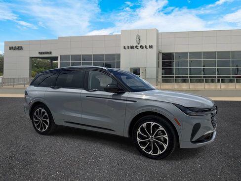 New 2026 Lincoln Nautilus Reserve AWD/4WD image 1