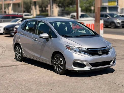 Used 2018 Honda Fit LX image 2