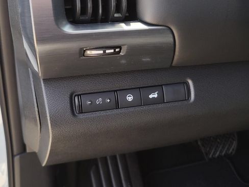 New 2026 Nissan Pathfinder SL w/ Cargo Package FWD image 20