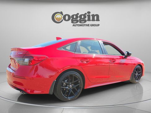 Used 2023 Honda Civic Sport image 6