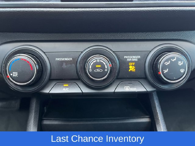 Used 2022 Kia Forte LXS FWD image 4