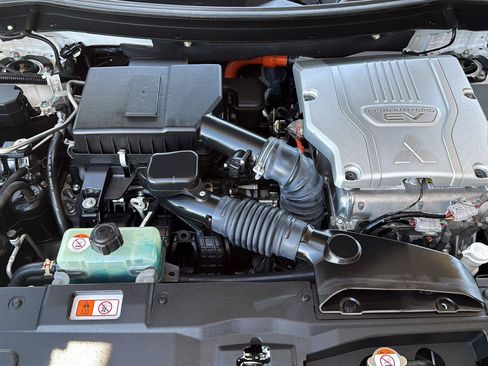 Used 2019 Mitsubishi Outlander GT AWD/4WD image 33