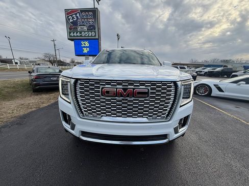 Used 2022 GMC Yukon XL Denali image 7