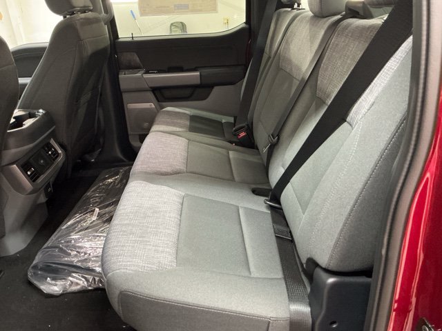 New 2026 Ford F250 XLT w/ XLT Premium Package AWD/4WD image 14