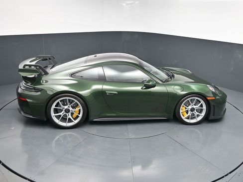 Certified 2025 Porsche 911 GT3 w/ Chrono Package RWD image 17