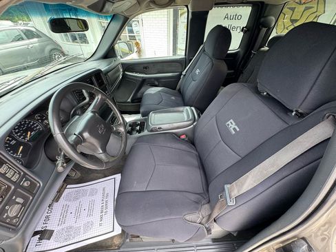 Used 2001 Chevrolet Silverado 3500 LS AWD/4WD image 11