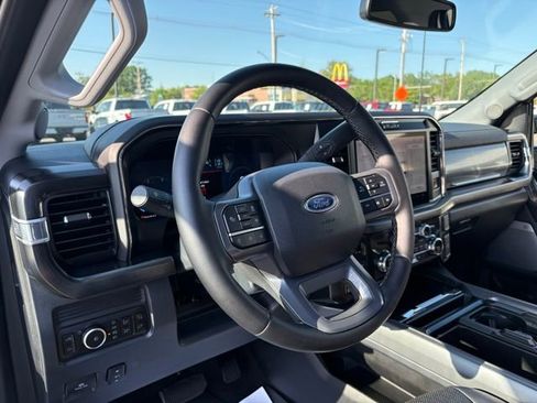 Used 2026 Ford F350 Lariat w/ Black Appearance Package AWD/4WD image 4