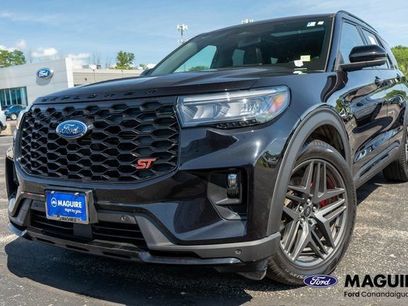 Used 2025 Ford Explorer ST