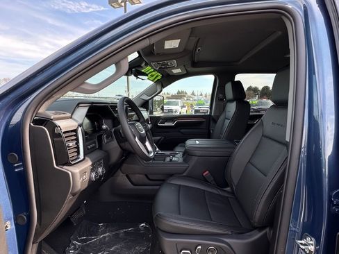 New 2026 GMC Sierra 2500 Denali w/ Denali Reserve Package AWD/4WD image 16