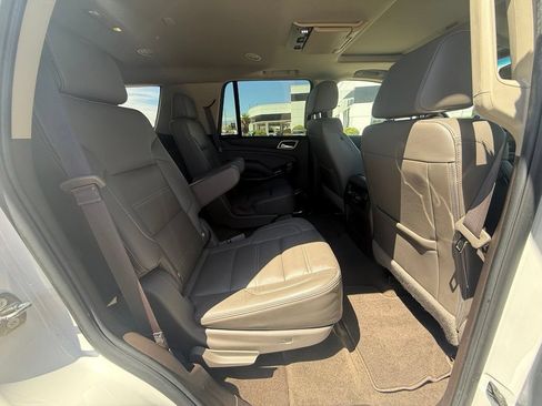 Used 2018 GMC Yukon Denali w/ Denali Ultimate Package AWD/4WD image 19