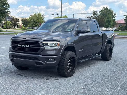 Used 2022 RAM 1500 Laramie AWD/4WD image 4