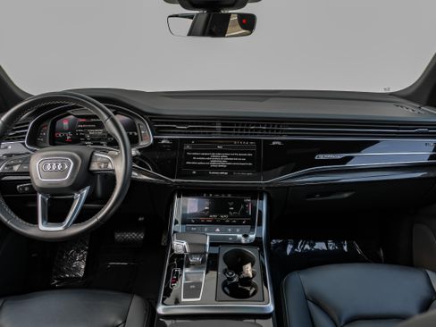 Used 2021 Audi Q8 Premium w/ Convenience Package image 15