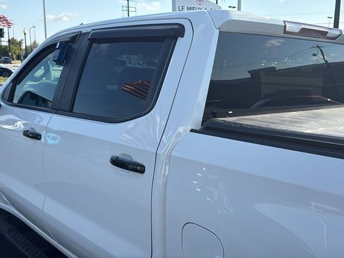 Used 2023 Chevrolet Silverado 1500 RST w/ Redline Edition AWD/4WD image 24