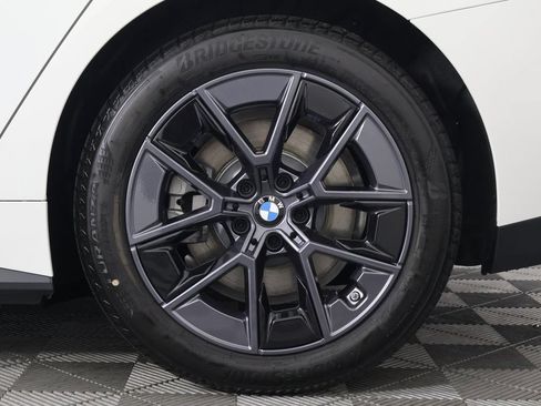 New 2026 BMW i4 eDrive40 w/ Parking Assistance Package RWD image 10