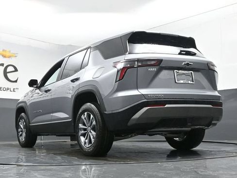New 2026 Chevrolet Equinox LT w/ Safety and Technology Package FWD image 5