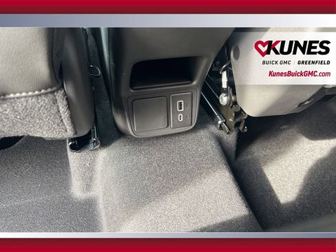 New 2026 Buick Encore GX Sport Touring w/ Comfort Package AWD/4WD image 34