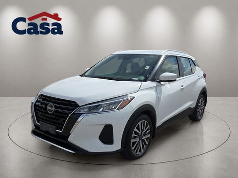 Certified 2024 Nissan Kicks SV FWD image 1