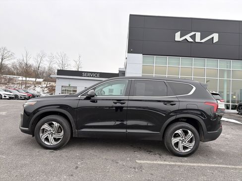 Used 2023 Hyundai Santa Fe SE w/ Cargo Package image 9