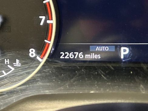 Used 2023 Nissan Rogue SV AWD/4WD image 23