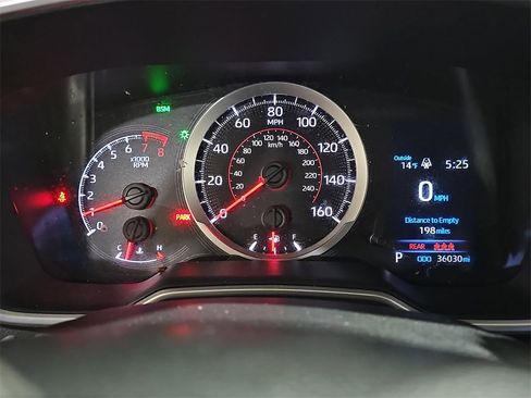 Used 2020 Toyota Corolla SE image 29