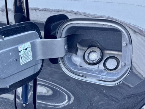 Used 2023 GMC Sierra 1500 Denali Ultimate image 27