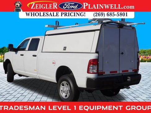 Used 2023 RAM 3500 Tradesman w/ Convenience Group image 3