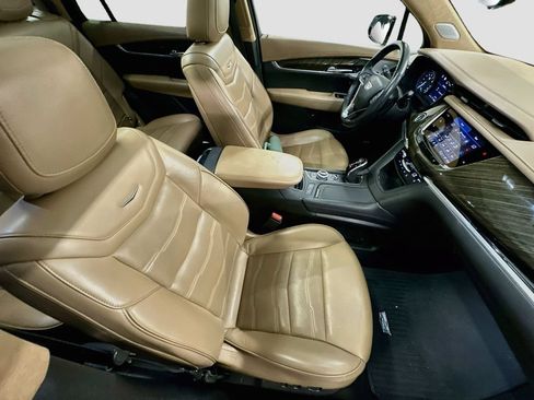 Used 2022 Cadillac XT6 Premium Luxury w/ Platinum Package AWD/4WD image 30