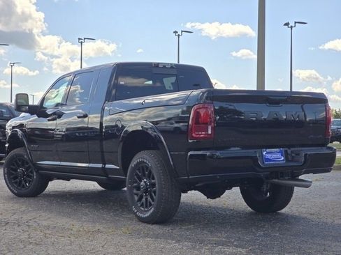 Used 2026 RAM 2500 Limited AWD/4WD image 33