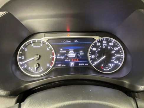 Used 2024 Nissan Sentra SV FWD image 20